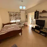 88 Apartment *
