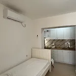 Apartment 88