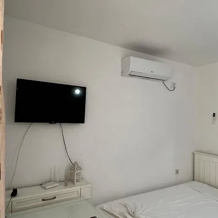 88 Apartment *